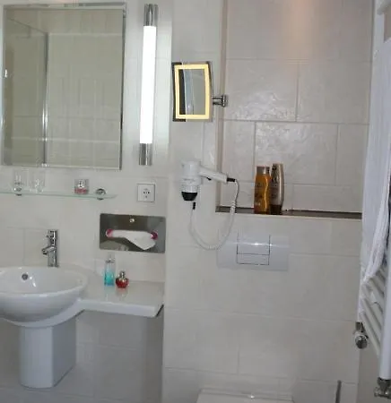 Hotel Repetal 2*